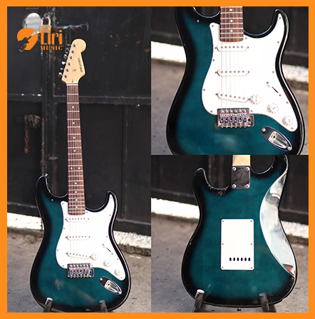 guitar-selder-xanh-den