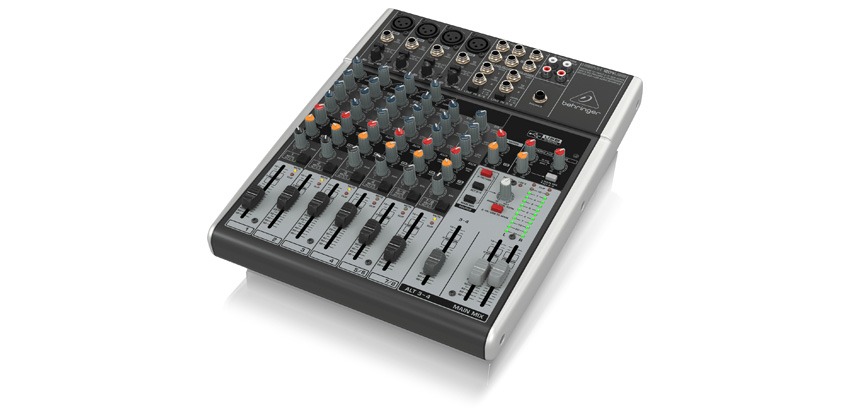 206501827-combo-livestream-8-120