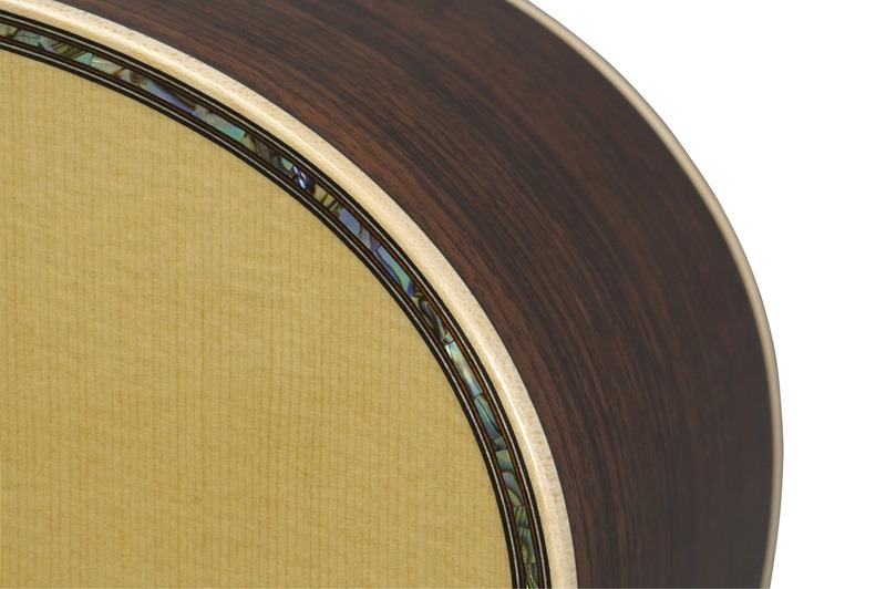 mat-dan-guitar-yamaha-ll36-are26